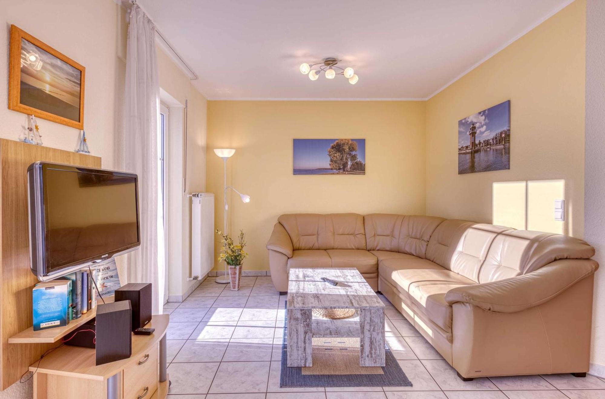 Ferienhaus Schwanensee Fuenfseen Exteriér fotografie